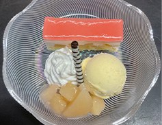 白桃ムースケーキ